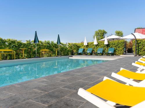 Miramas Hotel | Ibis Styles Miramas