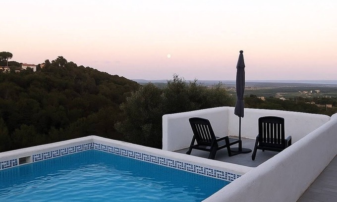 Sant Pere de Ribes Villa | Ibiza style villa with sea view - Escape to nature near Sitges