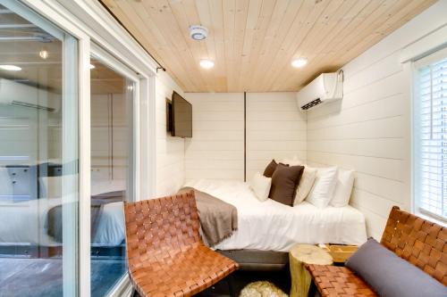 Northeast Itasca Apartment | Ice Fish on South Fork Lake From Nashwauk Studio