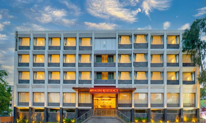 Krishnarajapura Hotel | ICON Express by BHAGINI Hoodi