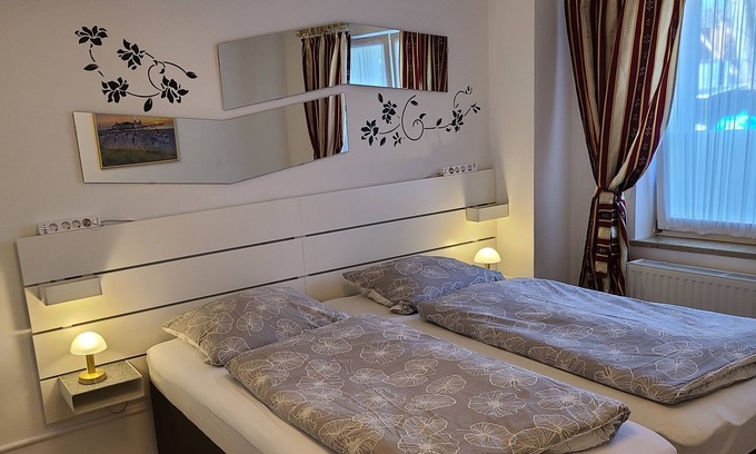 Großdeuben Apartment | Ideal for families: guest apartment in the south of Leipzig for up to 5 people