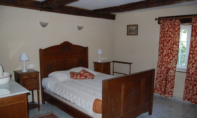 Chatel-Chehery Cottage | Ideal for your family or friends reunions in peace