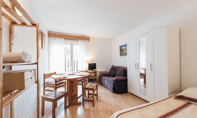 Bareges Apartment | Ideal Studio in Barèges for Skiing, Hiking, and Spa Treatments