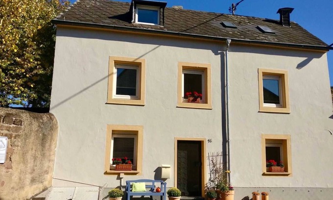 Pfalzel Apartment | Idyllic holiday home Trier - a holiday home