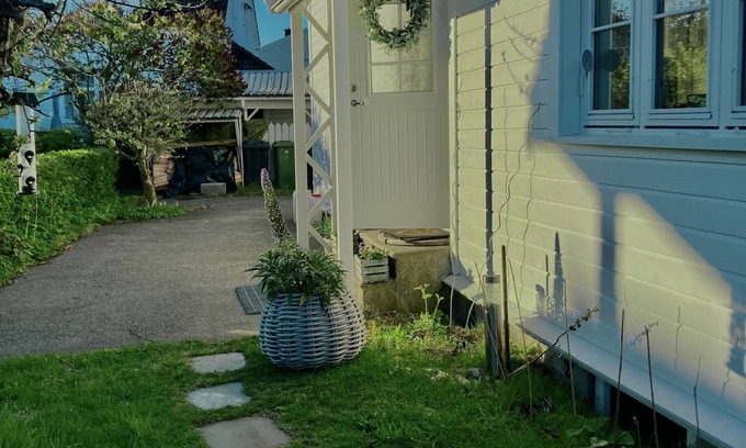 Lund Villa | Idyllic Norwegian Villa Bulls Haven