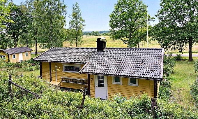 Kragared House | Idyllically located wooden house on the edge of the forest.
