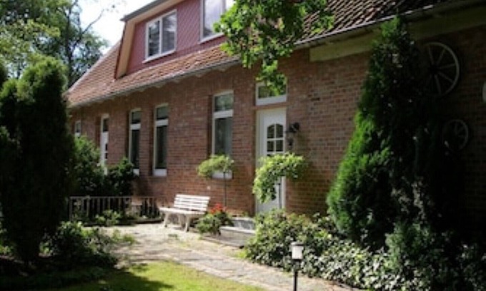 Schneeheide Other | Idyllically situated small farm with horse breeding
