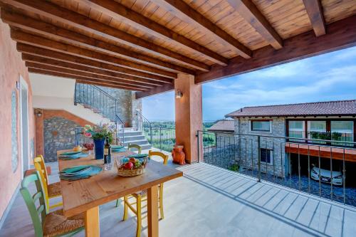 Polpenazze del Garda Apartment | Il Borgo Lavanda and Ulivo Apartments