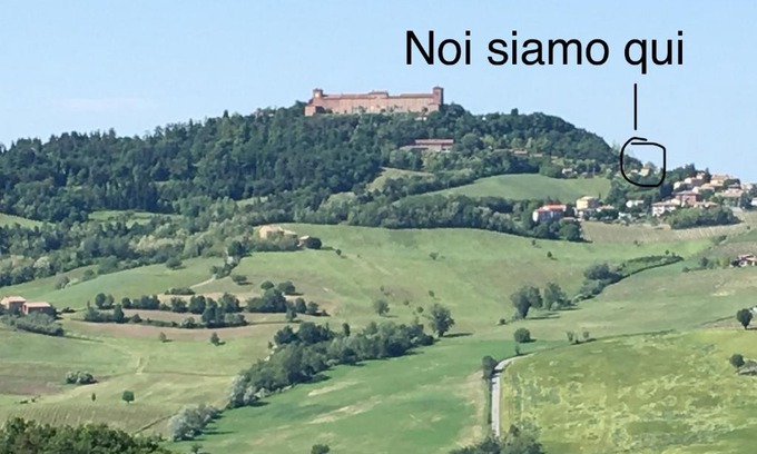 Castello House | IL NIDO DELLA POIANA CASA VACANZE e B & B