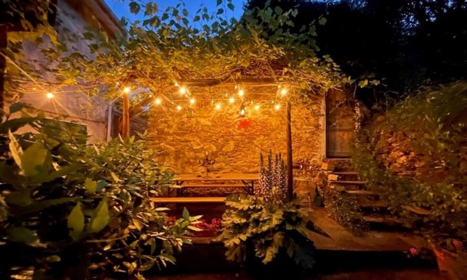 Casanova Lerrone Apartment | IL POGGIOLO - charming Italian village house