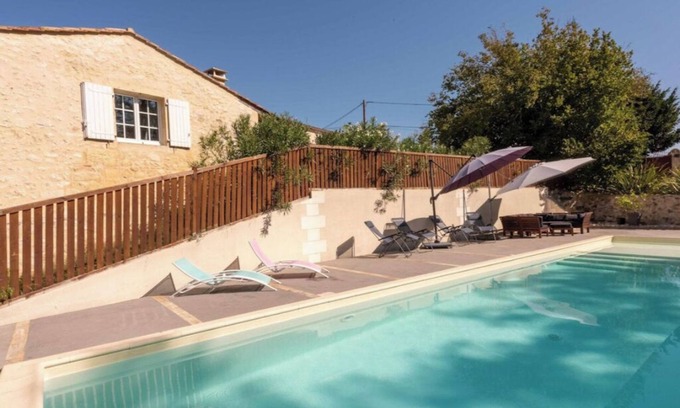 Rauzan House | Ilot Vignes Rauzan Gîte near Saint-Émilion/8 air-conditioned rooms/8 bathrooms