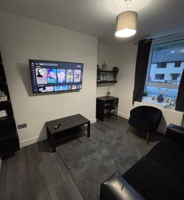 Shawforth House | Immaculate whole house Sleeps 4