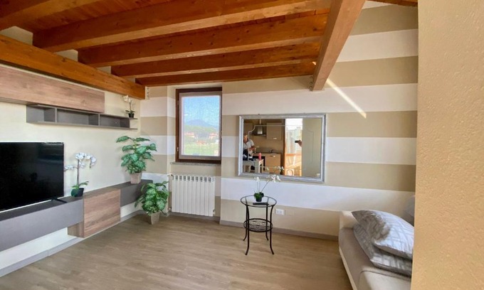 Cenate Sotto Apartment | Immerso nel verde 4 posti letto