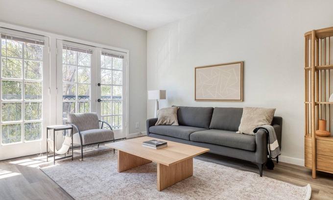 Westwood Apartment | Impeccable Westwood 2BR nr Westwood Village, by Blueground