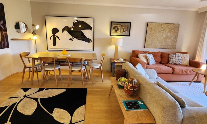 Waterloo Apartment | Impressive Centrally Located Penthouse