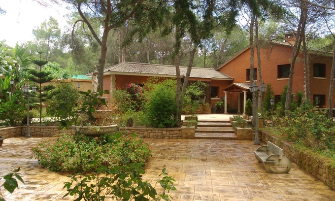 Sagunto Villa | Impressive chalet in a quiet rural area near to the beach