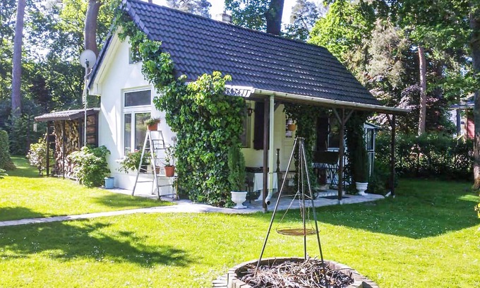 Schonwalde-Glien House | In a beautiful forest settlement in the state of Brandenburg, only 5 km from Falkensee and right on