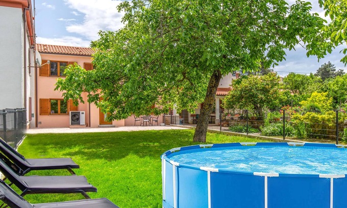 Podgorje House | In a beautiful location welcomes you this inviting vacation home.