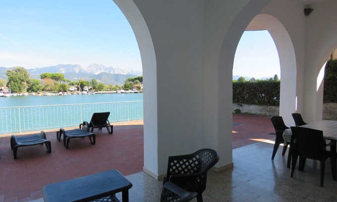 Ameglia Apartment | In Bocca di Magra 8 beds with berth
