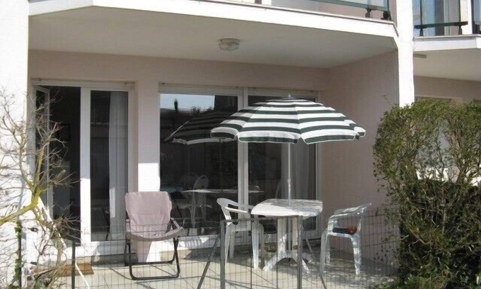 Erquy Apartment | In ERQUY, quiet building "CAP ARMOR" 200m from the beach.