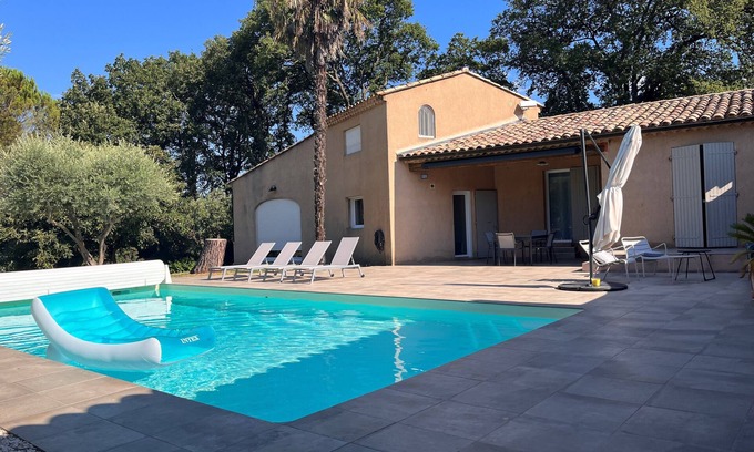 Chateauneuf-du-Rhone House | In the heart of Drôme Provençale