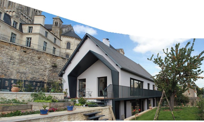 Saint-Jean Eudes Saint-Gilles House | In the heart of Caen, contemporary house, with views of the abbey and terraced gardens