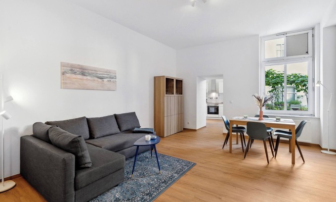 Cottbus Apartment | In the middle of Cottbus' pedestrian zone, close to the beautiful Altmarkt