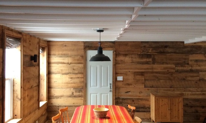Kincardine House | In-Town Cottage Near the Beach!