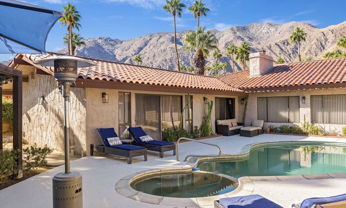 Old Las Palmas House | Incredible Old Las Palmas location, a 4000 Sq Ft Beautiful home