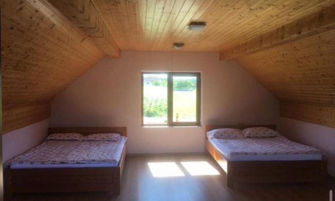 Bradet House | Indisponibil