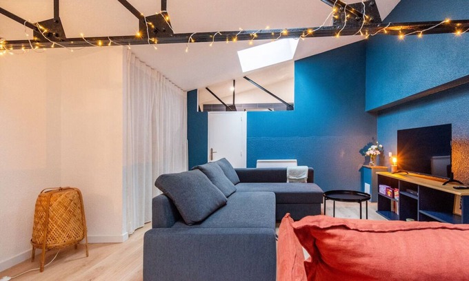 Ile de Nantes Palais des Congres Apartment | Industrial duplex on the Ile de Nantes
