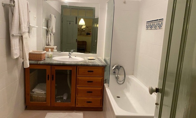 Vidigueira Bed & Breakfast | Infante D Henrique room