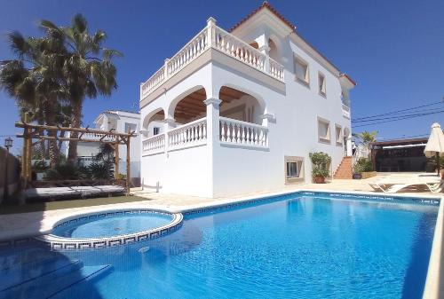 Can Ramon Villa | INIBIZA VILLAS - Villa Juncos