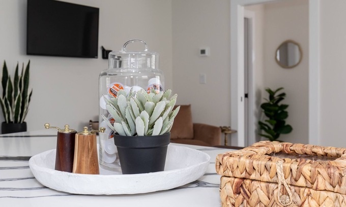 Sandusky Condo | Inn at Fulton: Unit 5