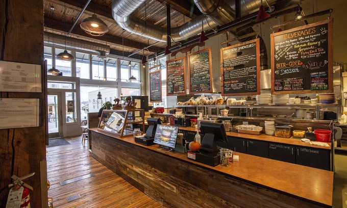 Lynden Hotel | Inn At Lynden