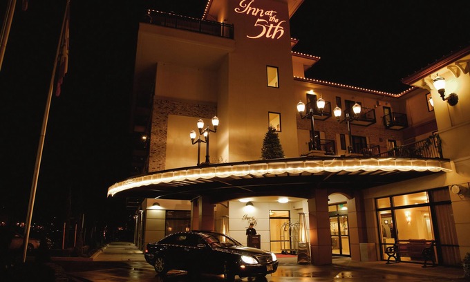 Downtown Eugene Hotel | Inn at the 5th