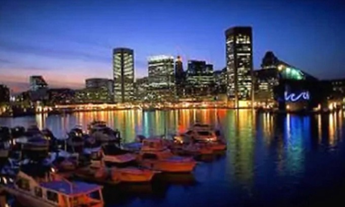 Downtown Baltimore Hotel | Inn at the Colonnade Baltimore - a DoubleTree by Hilton
