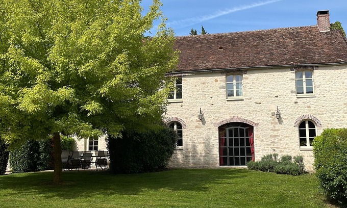Malesherbes Cottage | Inn Le Malesherbois-Malesherbes, 4 bedrooms, 11 people