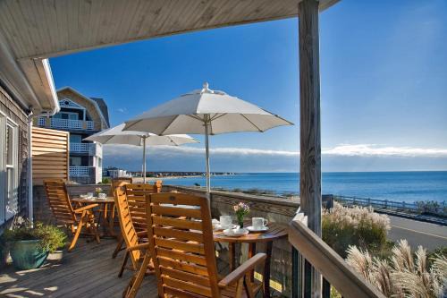 Falmouth Heights Bed & Breakfast | Inn on the Sound