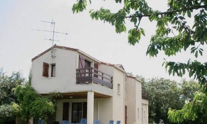 Saint-Aubin-la-Plaine House | Inn Saint-Aubin-la-Plaine, 2 bedrooms, 4 people