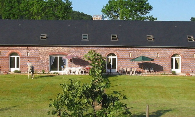 Torcy-le-Grand House | Inn Torcy-Le-Grand, 3 bedrooms, 8 people