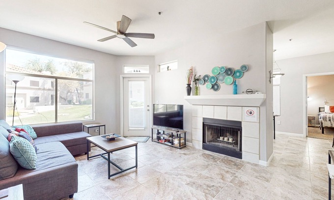 Central Scottsdale Condo | Inviting Condo w/a Shared, Heated Pool, Hot Tub, Fitness Room & Sauna