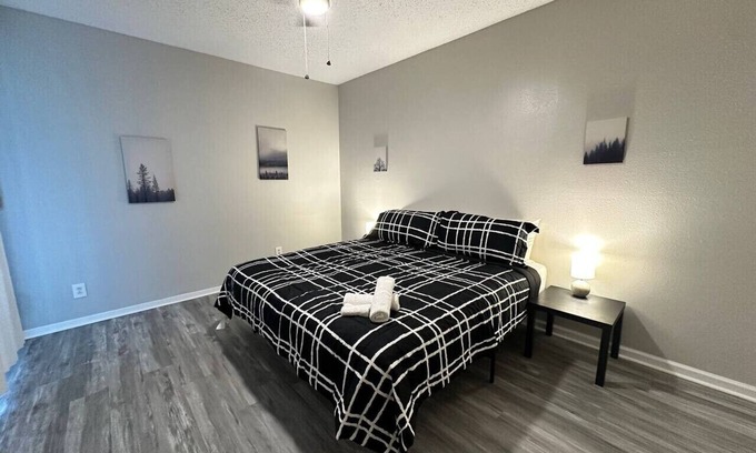 Nassau Bay Apartment | Inviting Houston Space Near Kemah and Space Center