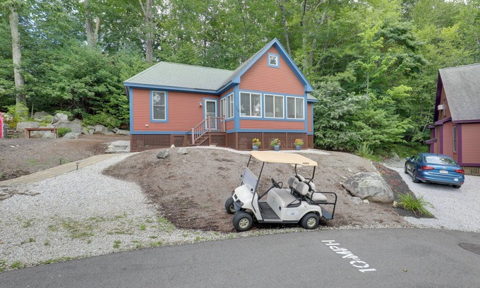 Summer Village Cottage | Inviting Summer Village Cottage: Golf Cart & More!