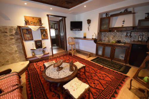 Dimitsana House | Irini's studios