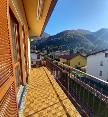 Carenno Apartment | IRIS casa vacanze