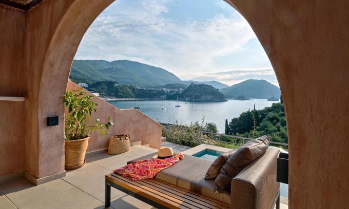 Parga Hotel | ISAVORIA ECO CHIC RESORT