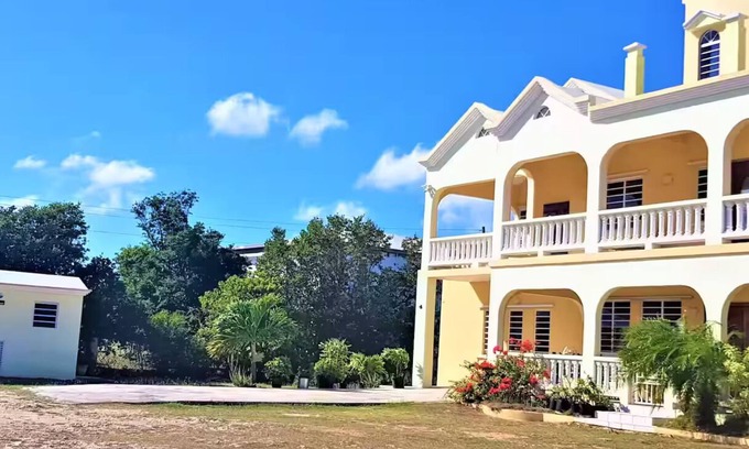 Crocus Hill Apartment | Island Paradise Apartments - Enjoy Sunsets and Views at Fully Furnished 2BR APT.