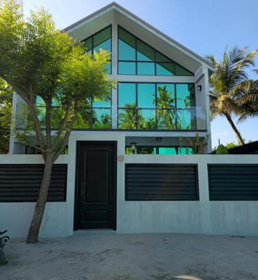 Velidhoo House | Island Pearl Escape
