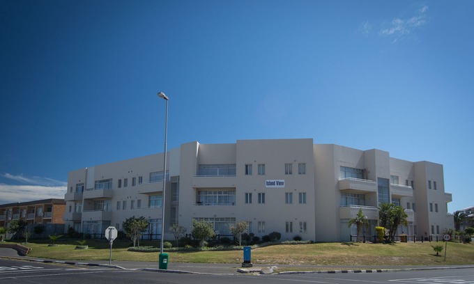 Melkbosstrand Apartment | Island View f5 MELKBOSSTRAND CAPE TOWN SOUTH AFRICA